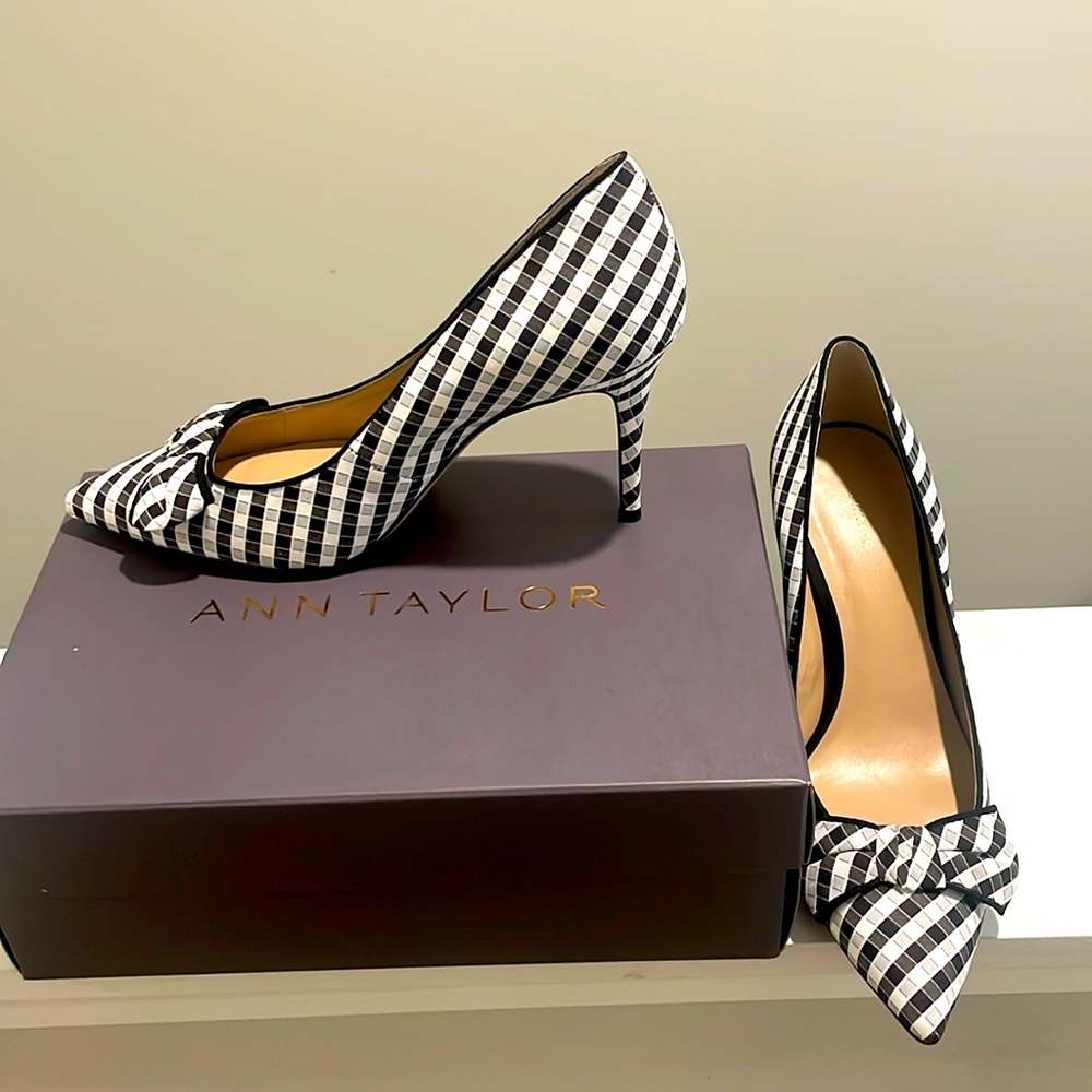 Ann Taylor HEELS